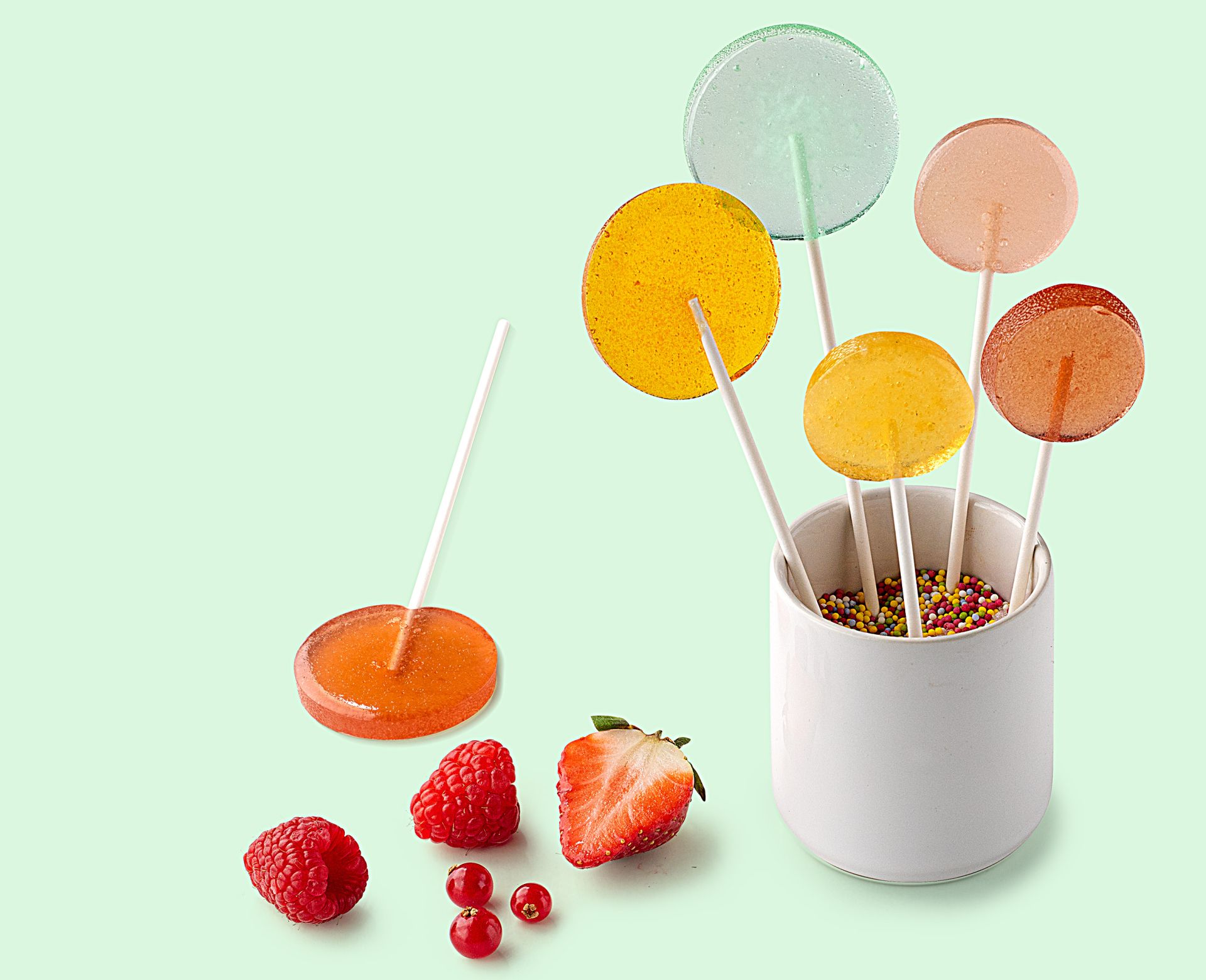 Assortiment de sucettes réalisés avec les sirops Teisseire