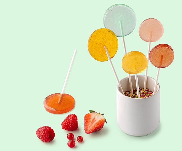 Assortiment de sucettes réalisés avec les sirops Teisseire